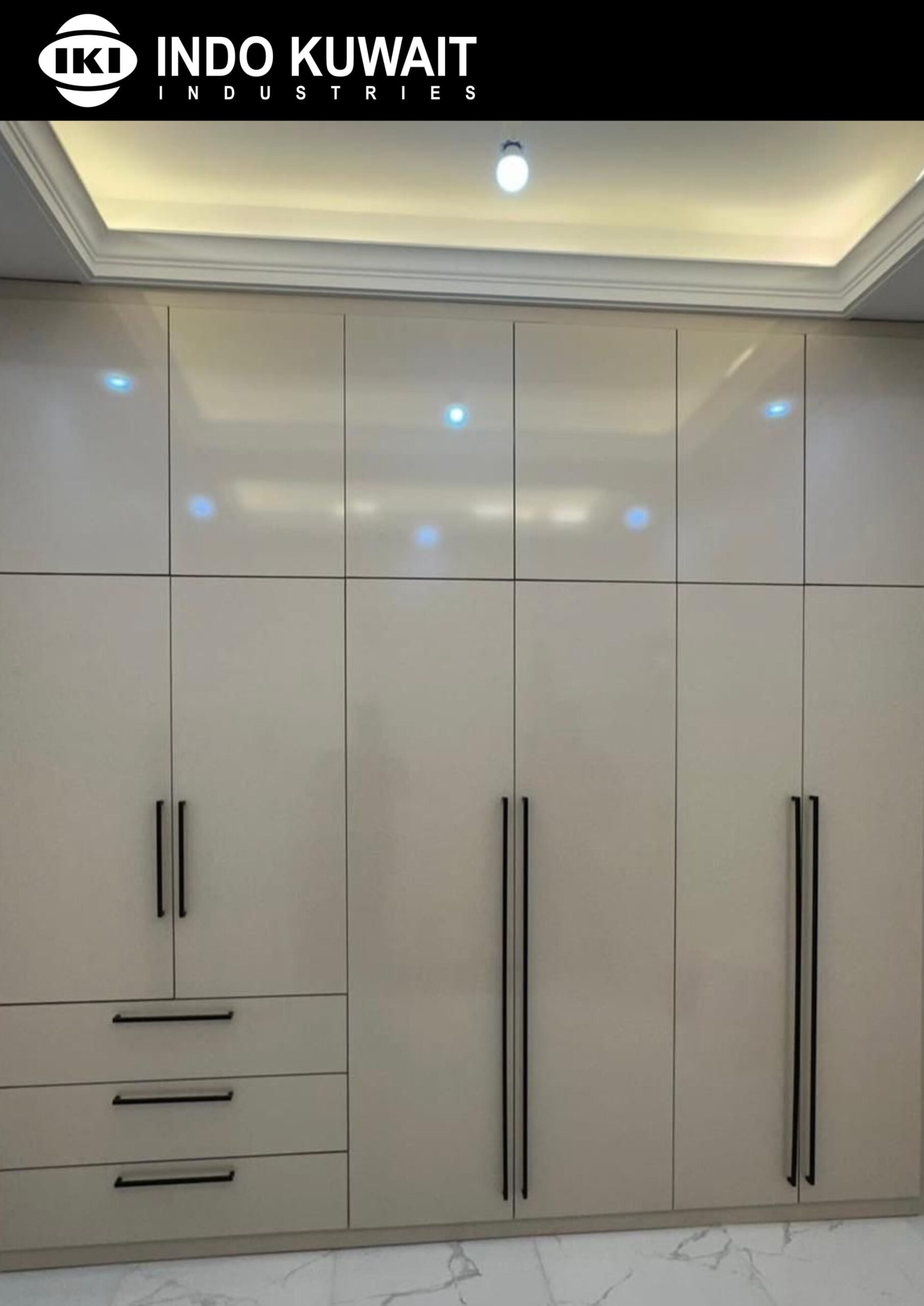 wardrobedesiger in Jagadhri